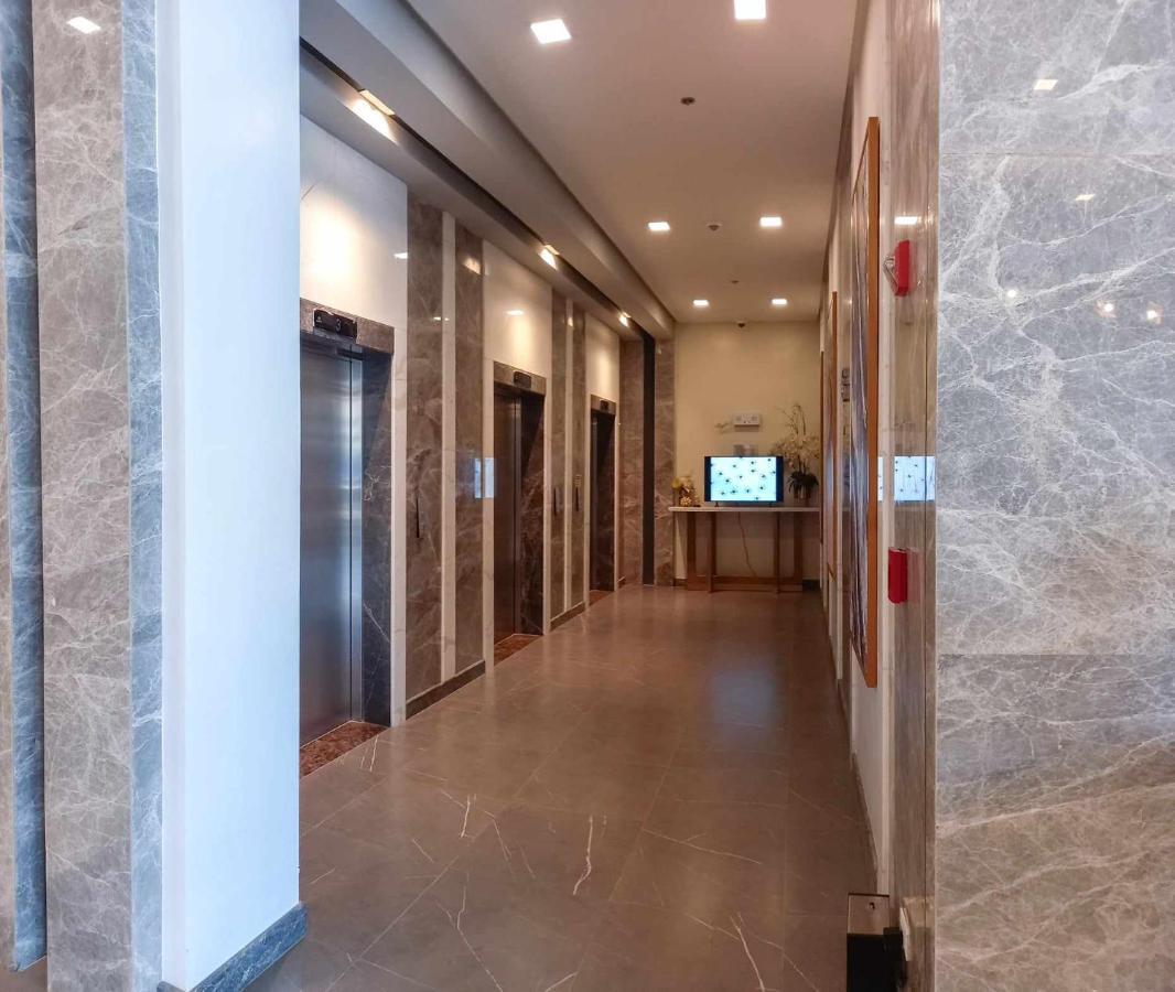 1Br With Extra Room At One Regis- Megaworld Bacolod Exterior photo
