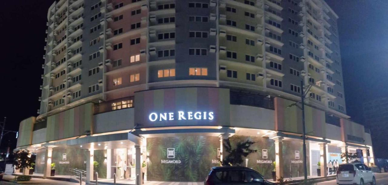 1Br With Extra Room At One Regis- Megaworld Bacolod Exterior photo